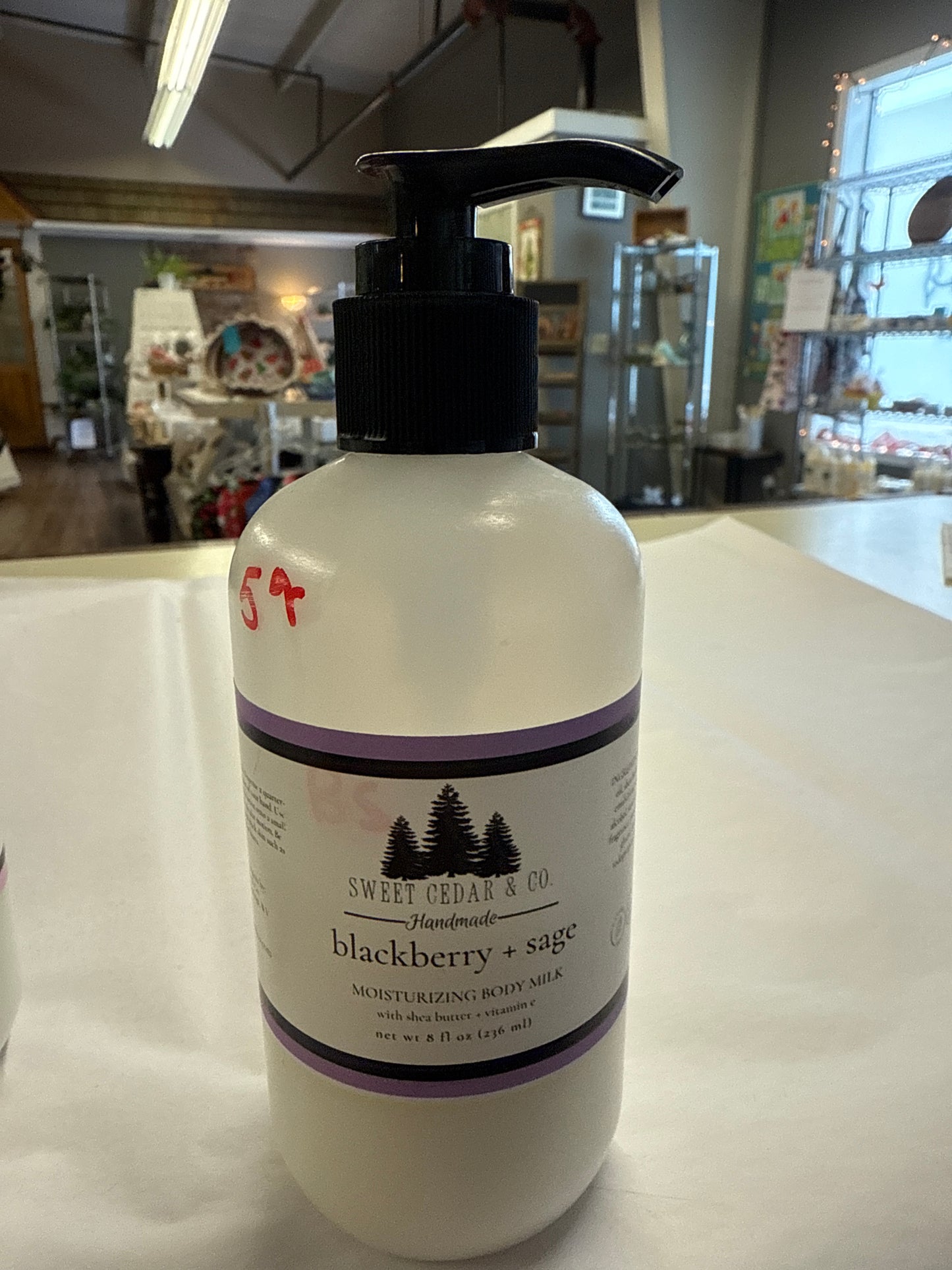 Blackberry and sage moisturizing body milk markdown