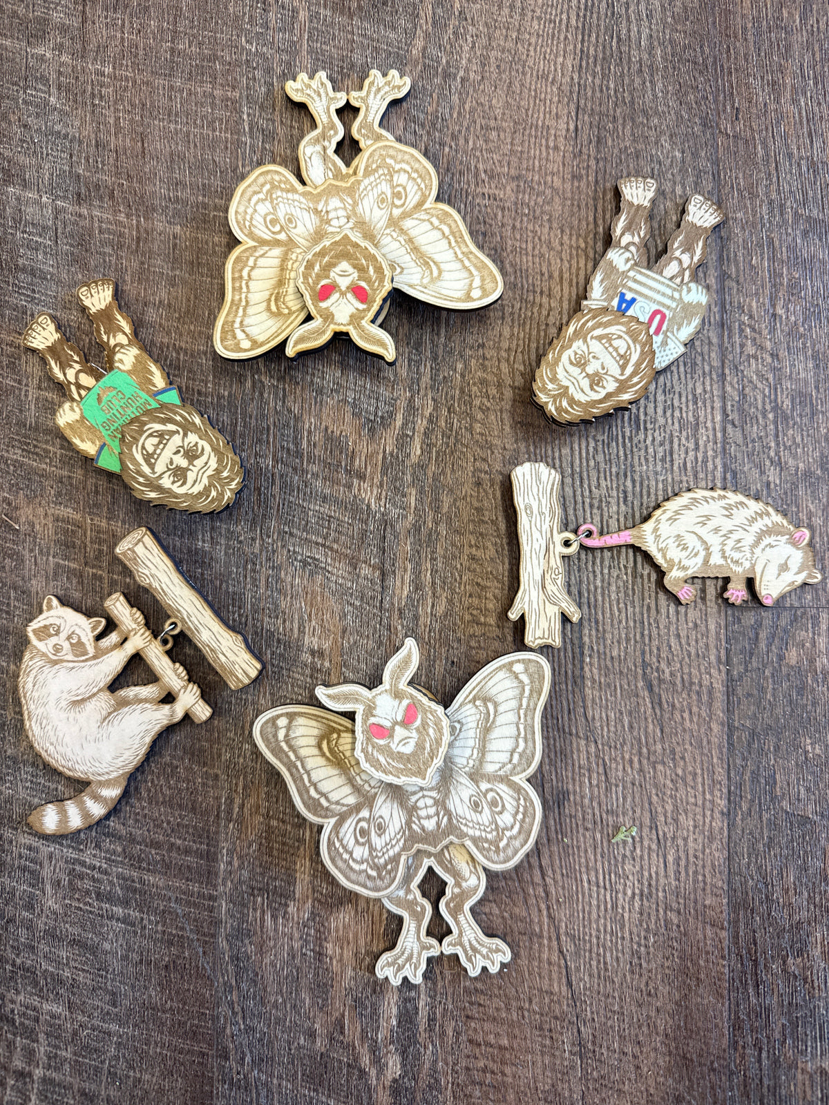 Dancing fridge magnets