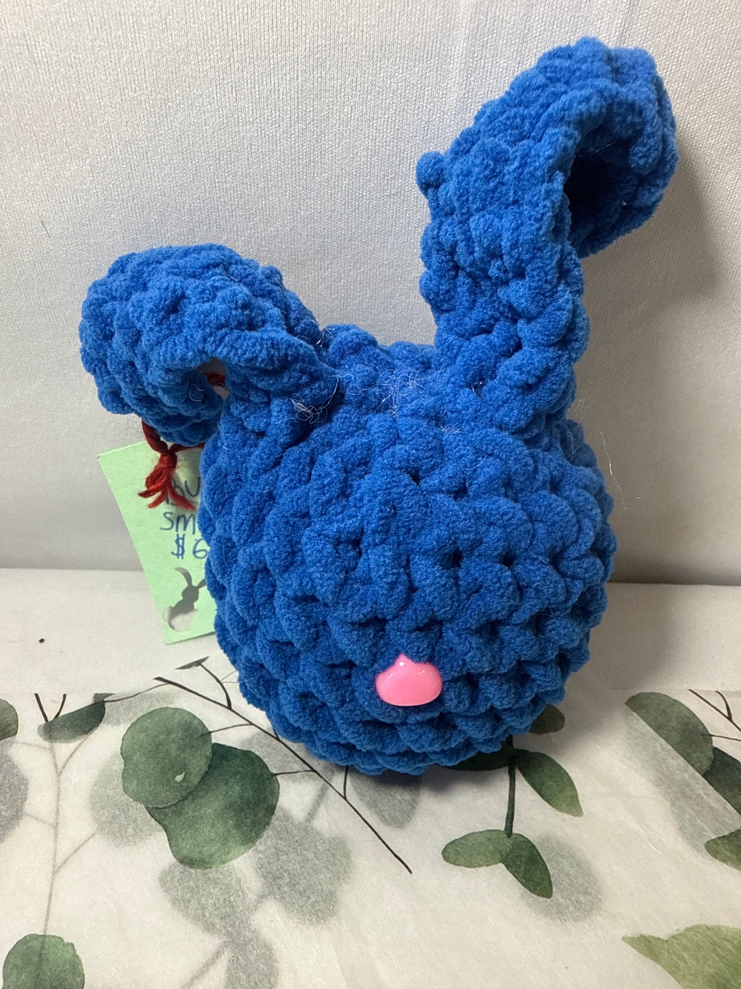 Bunny, small crocheted