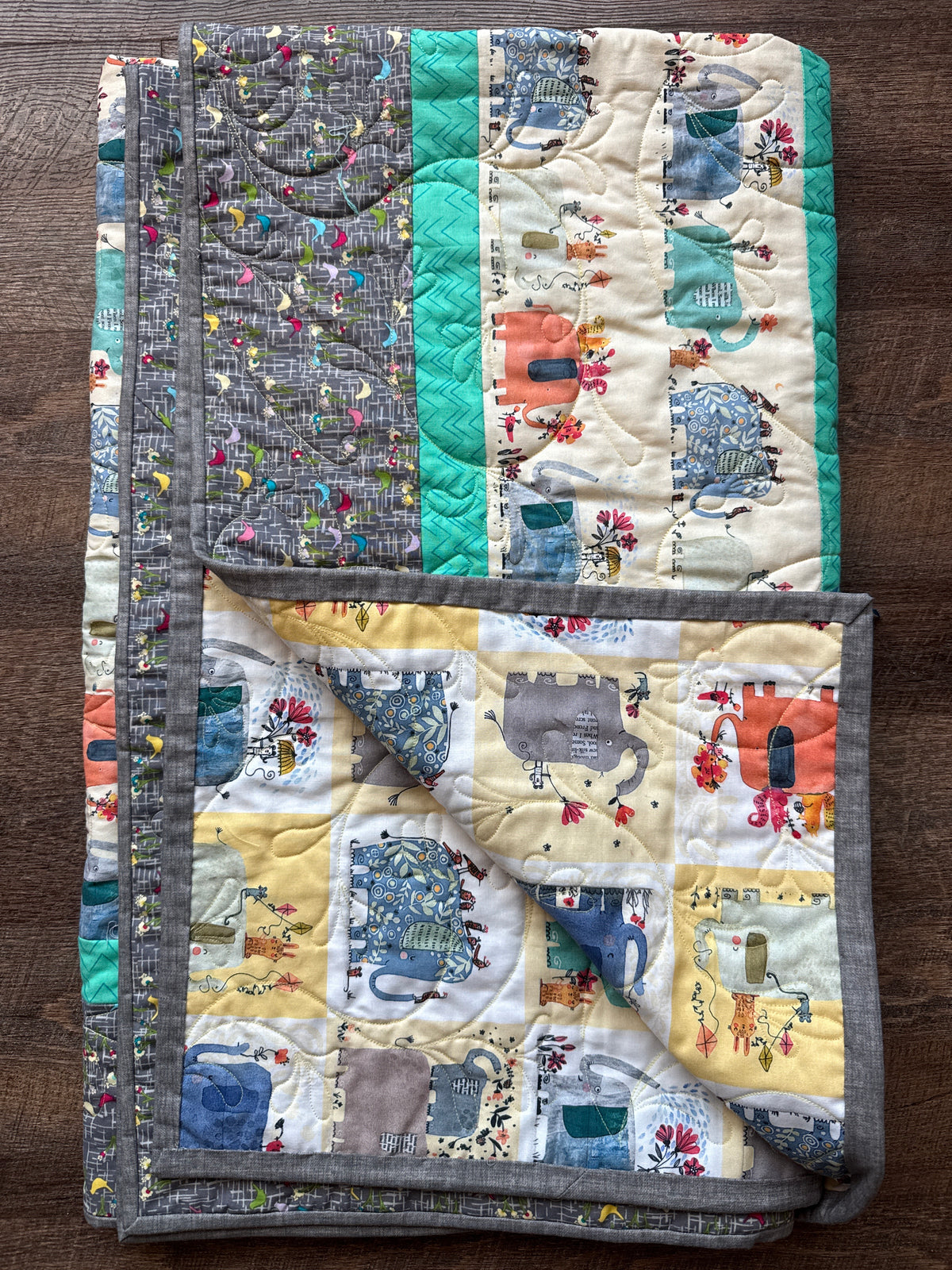 Baby quilt elephants 65” x 53”