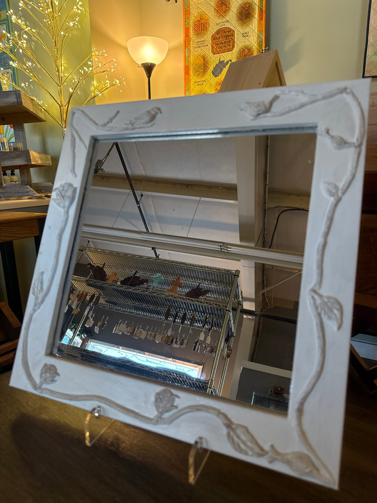 Mirror with birds