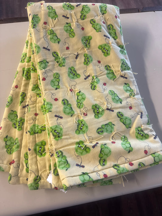 Baby quilt turtles
