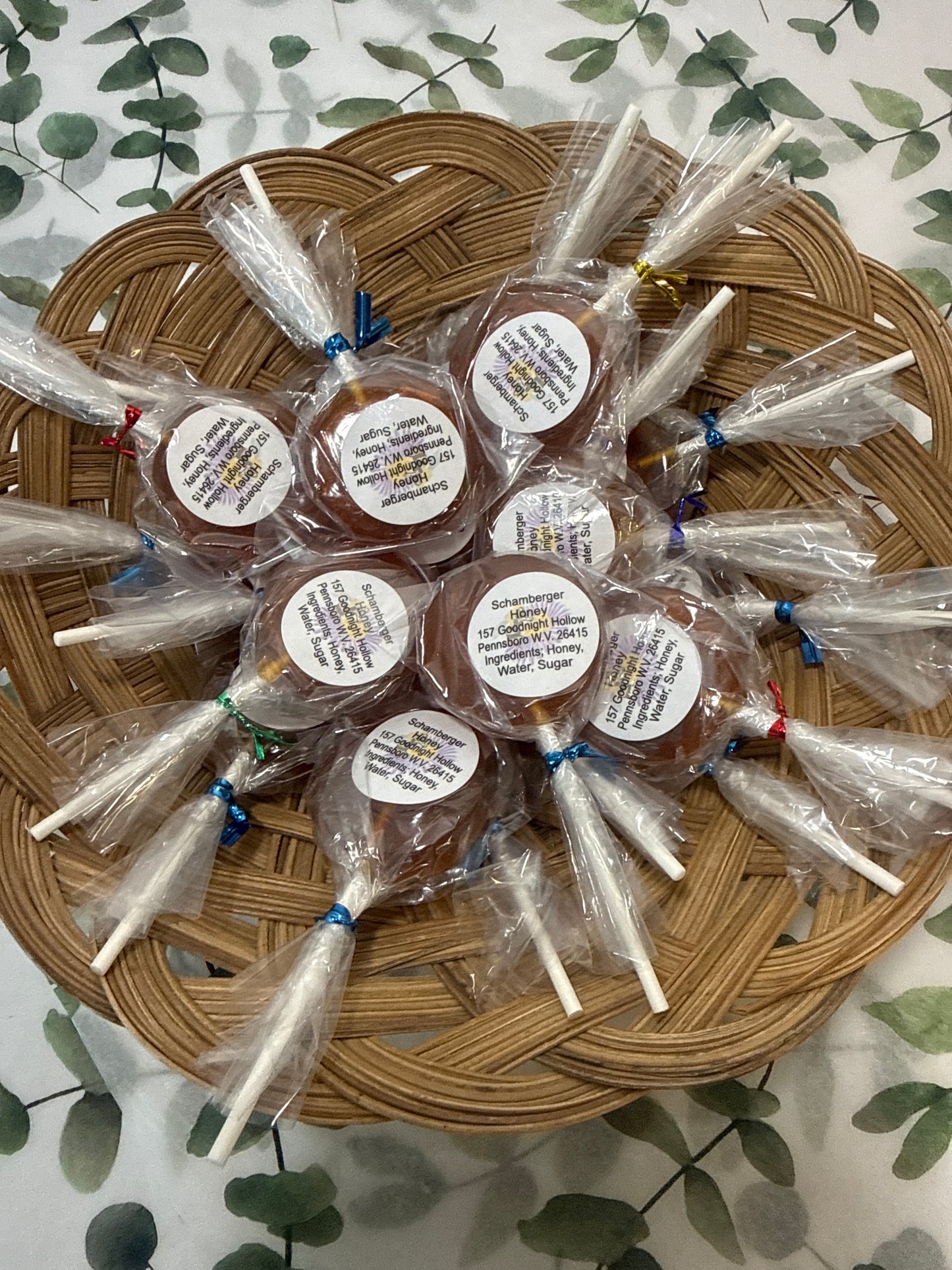 Schamberger honey sucker