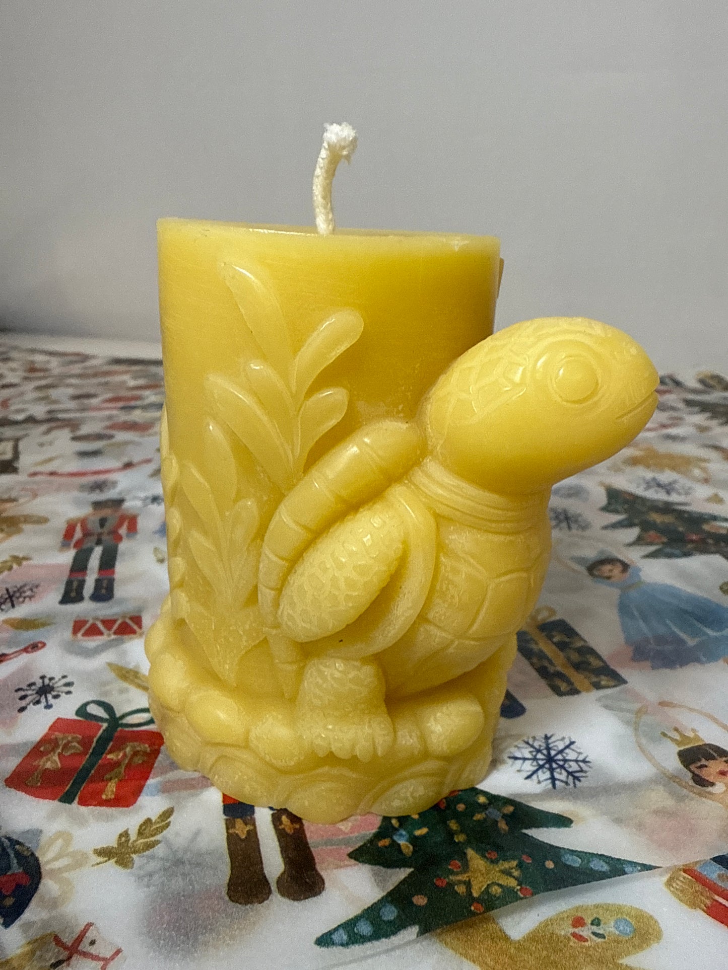 Beeswax candle turtle