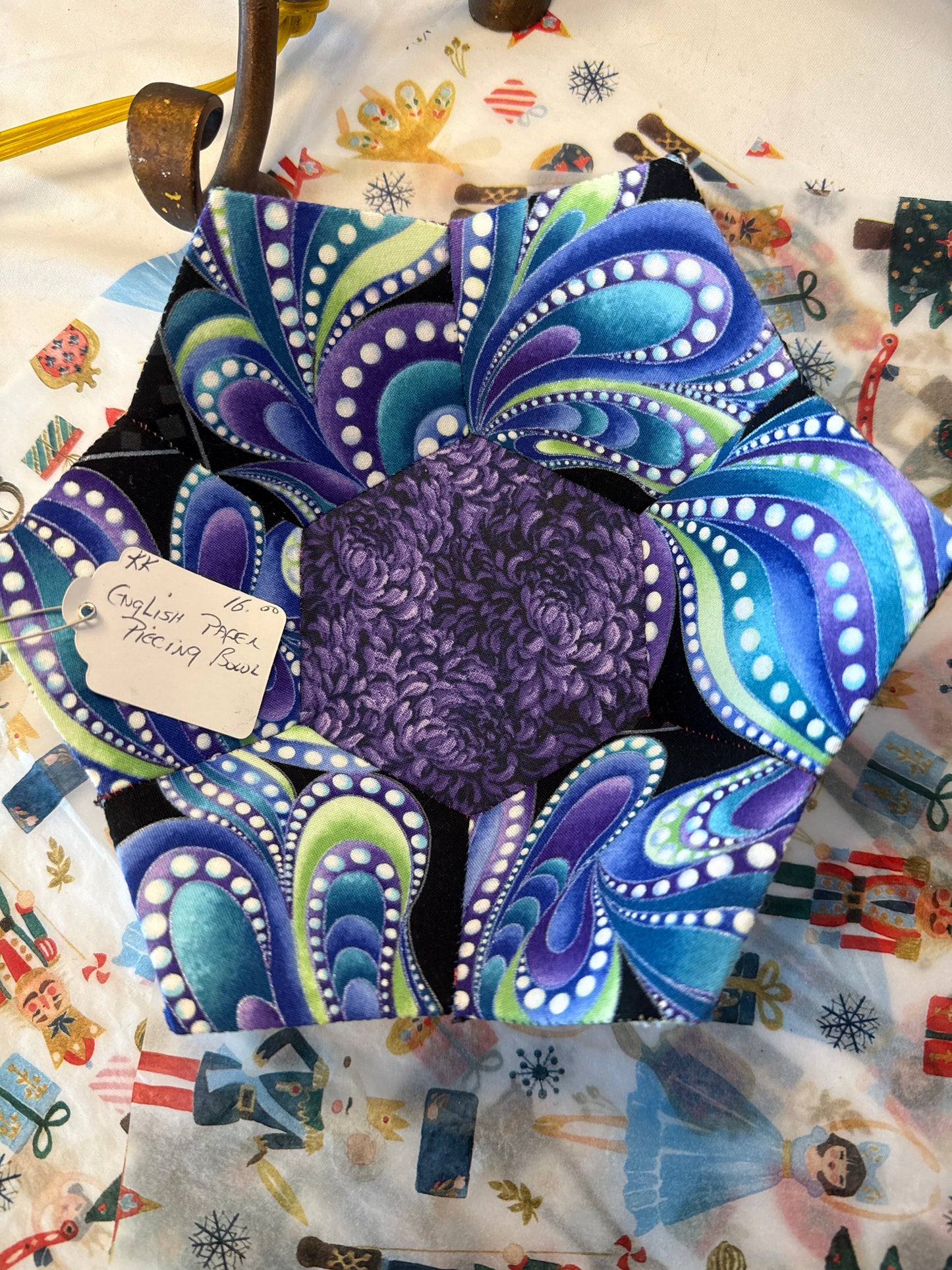 English paper piece bowl