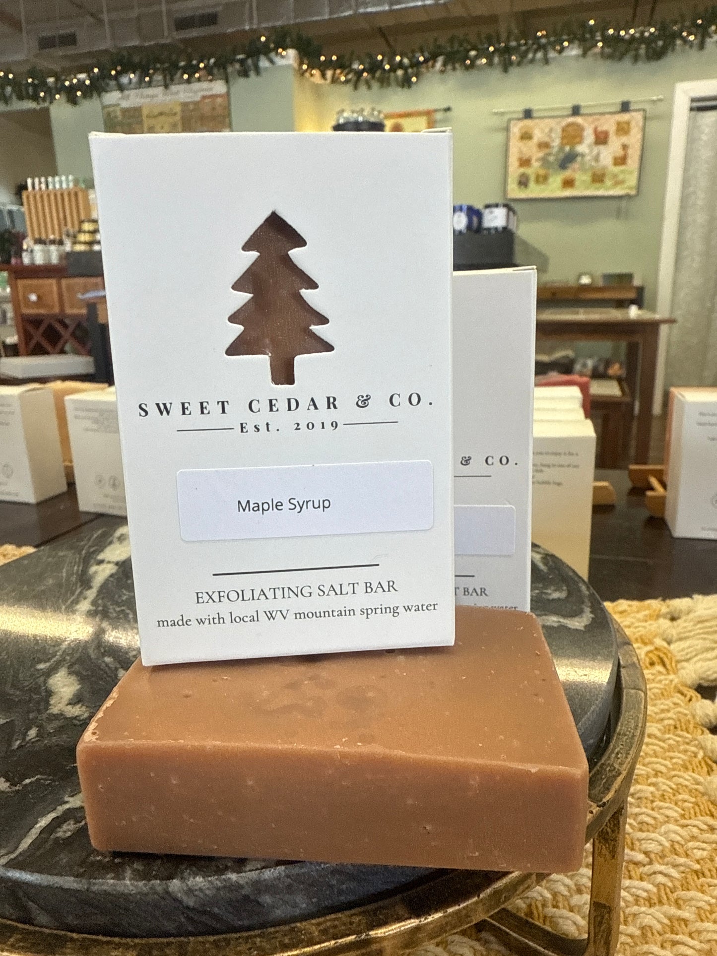 Maple syrup, exfoliating salt bar