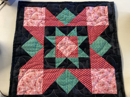 Quilted Wall hanging/table topper
