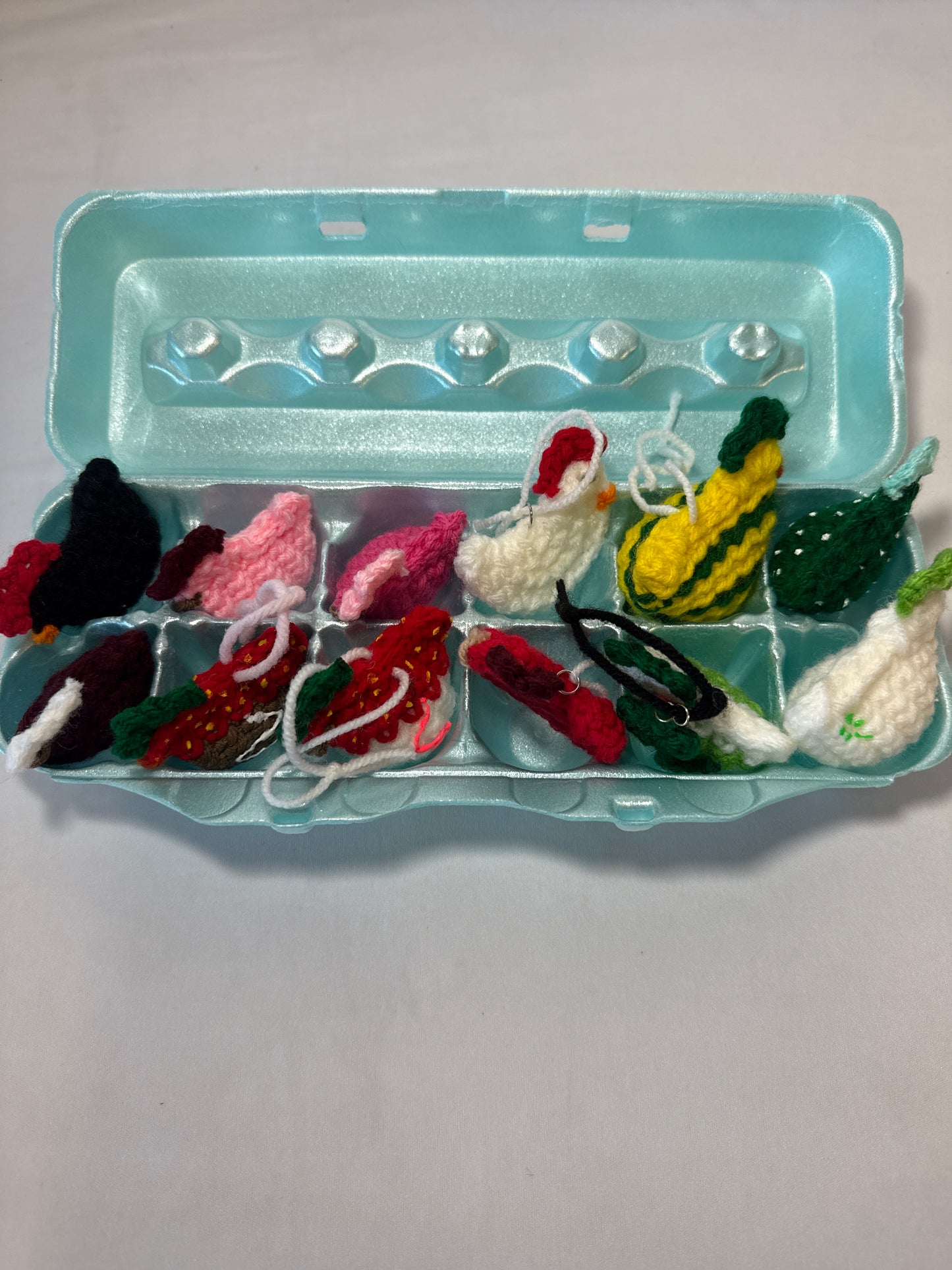 Crocheted￼ assorted hens