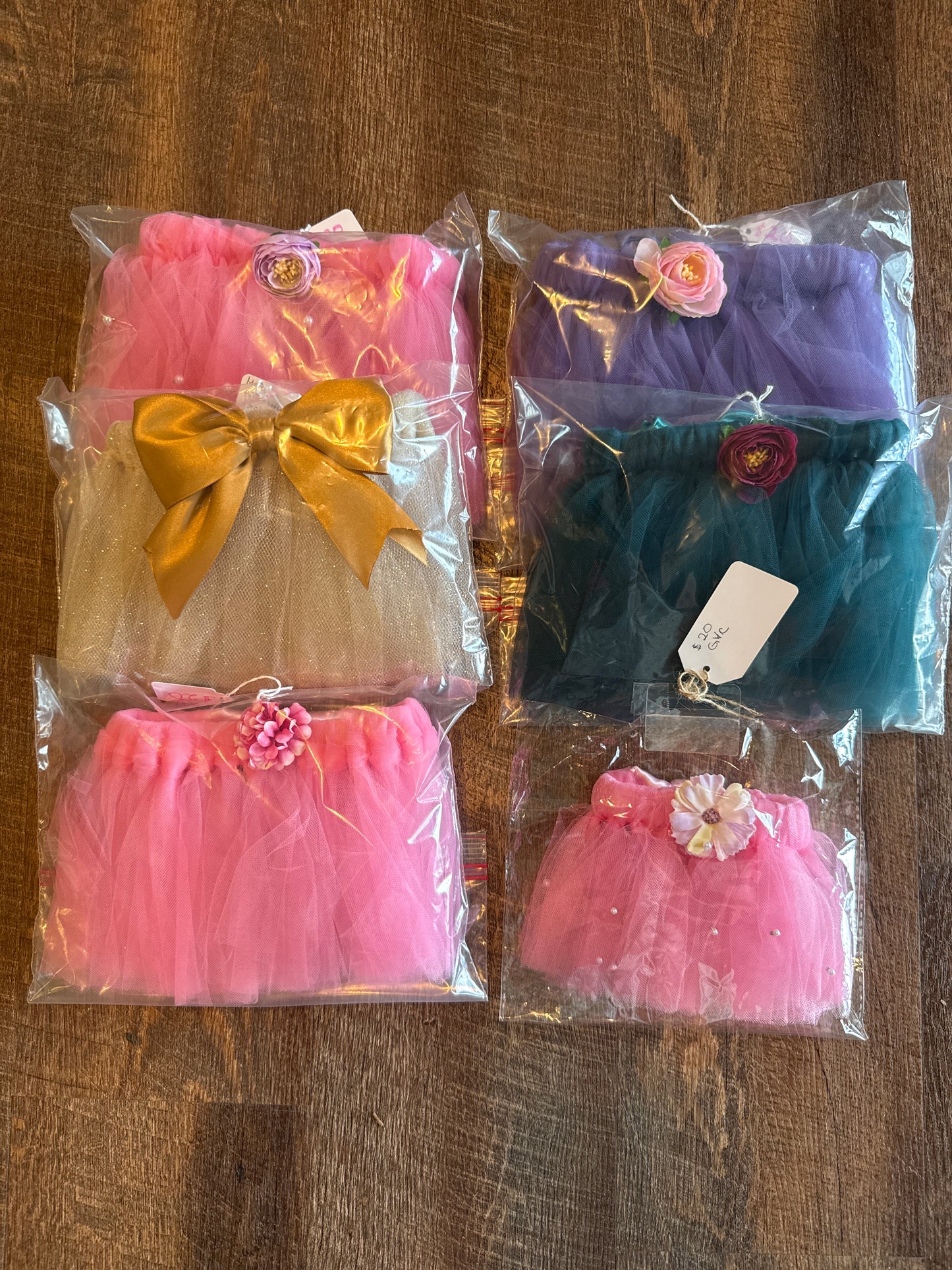 Pet tutu assorted sizes