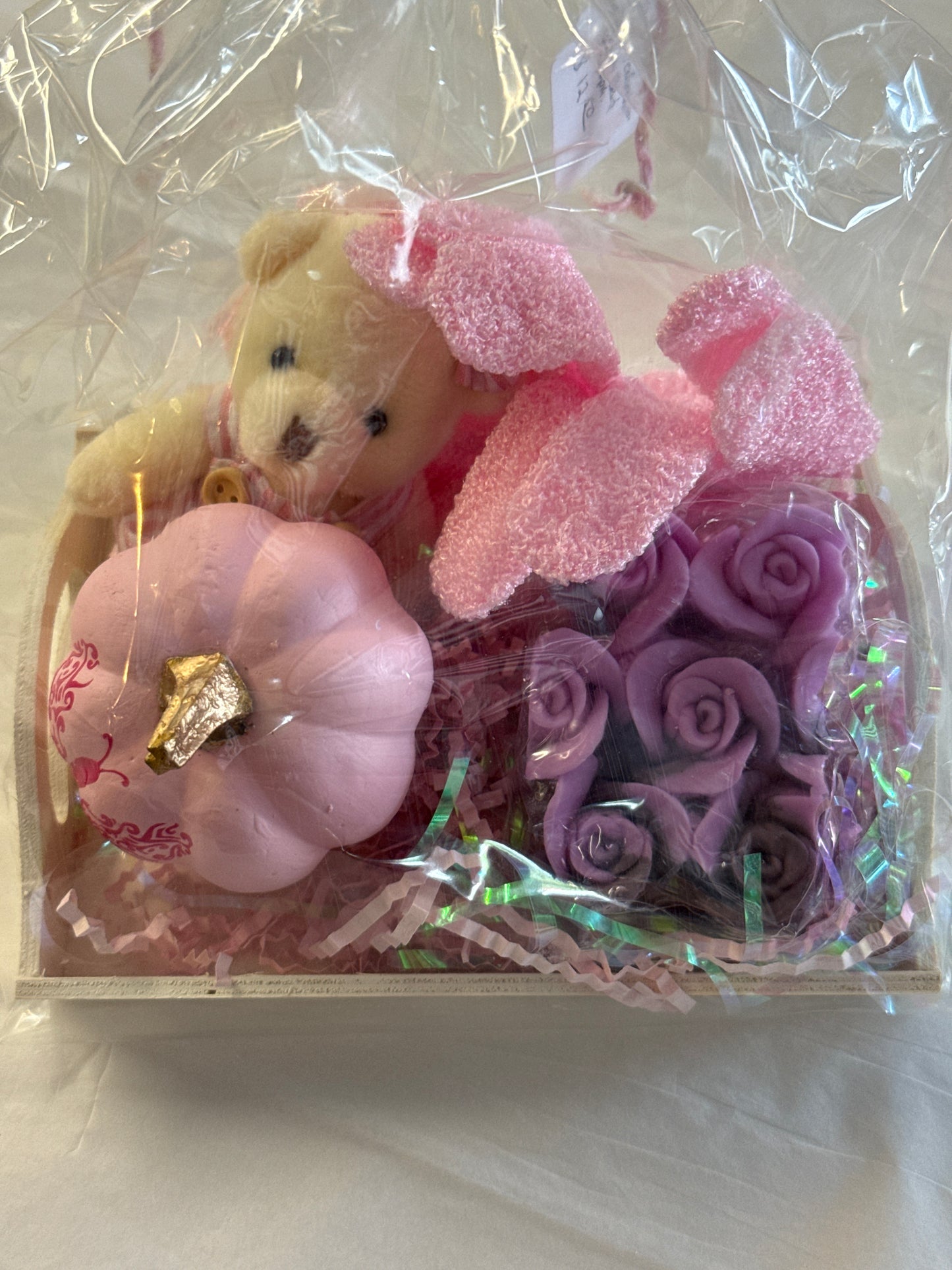Gift set soap, roses, assorted scents