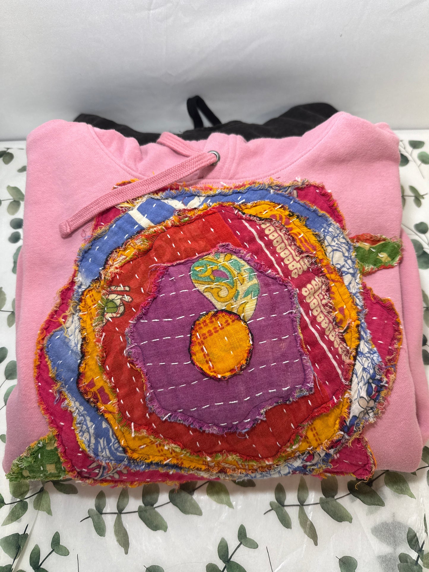 Quilted sweatshirt assorted with hoods