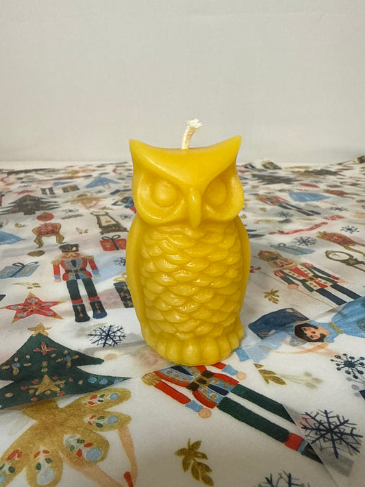 Beeswax candle, large owl