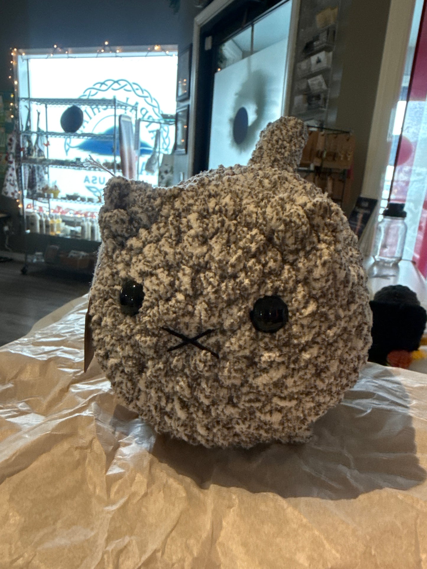 Loaf cat large