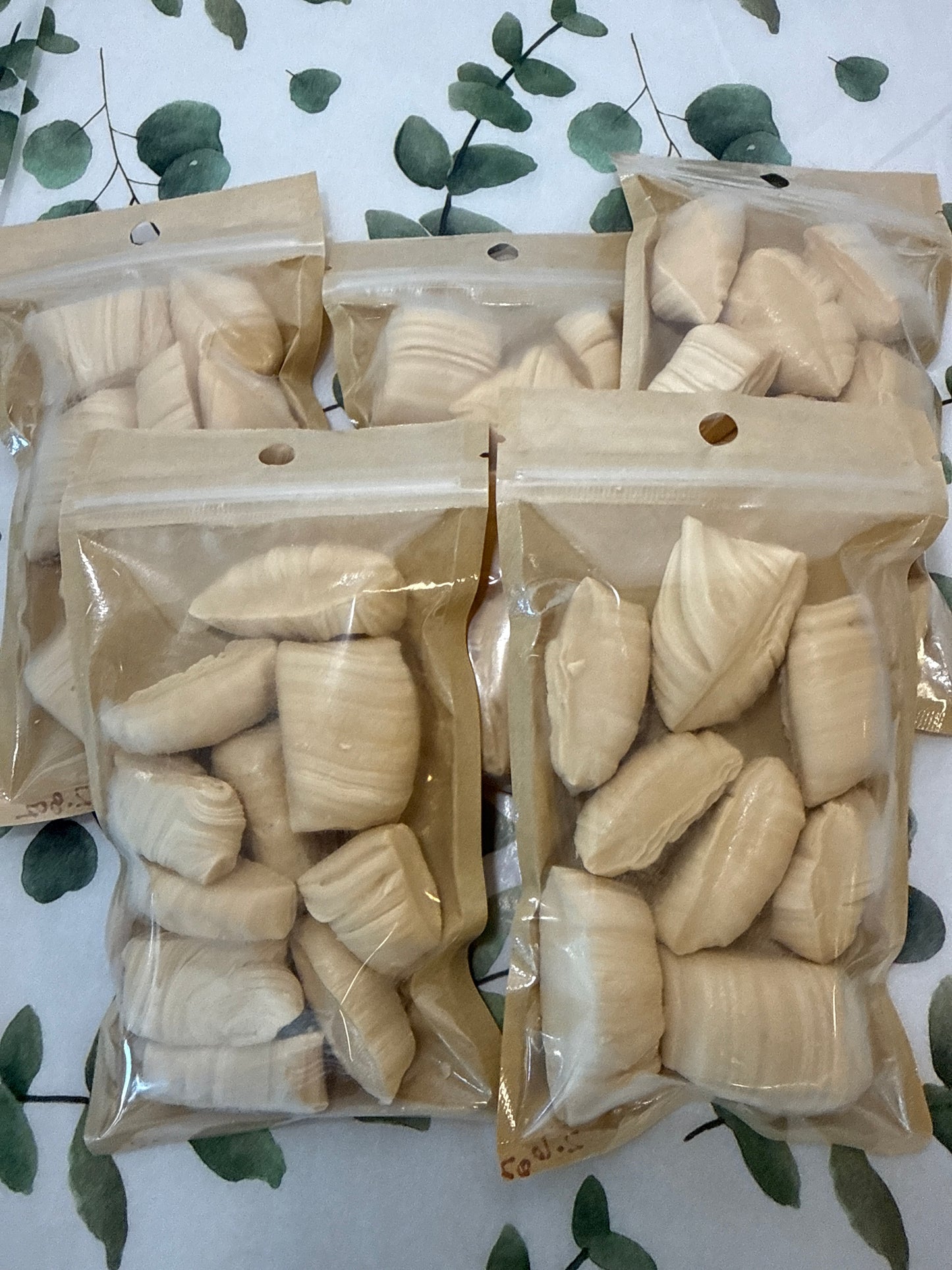 Pully candy 2 ounce