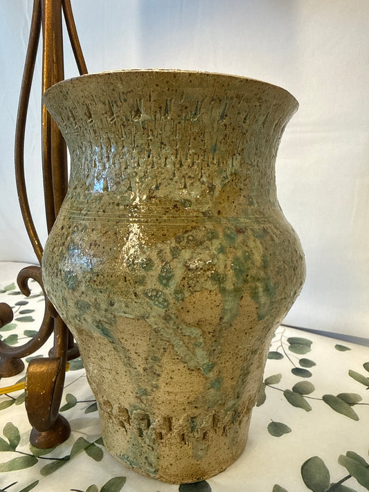 Beige with brown flecks, green/blue gloss splatter finish
