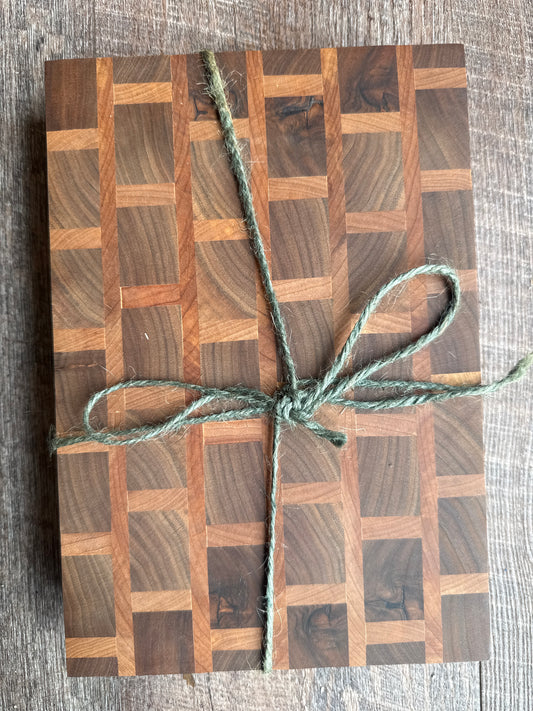 Cutting board 7” x 10”