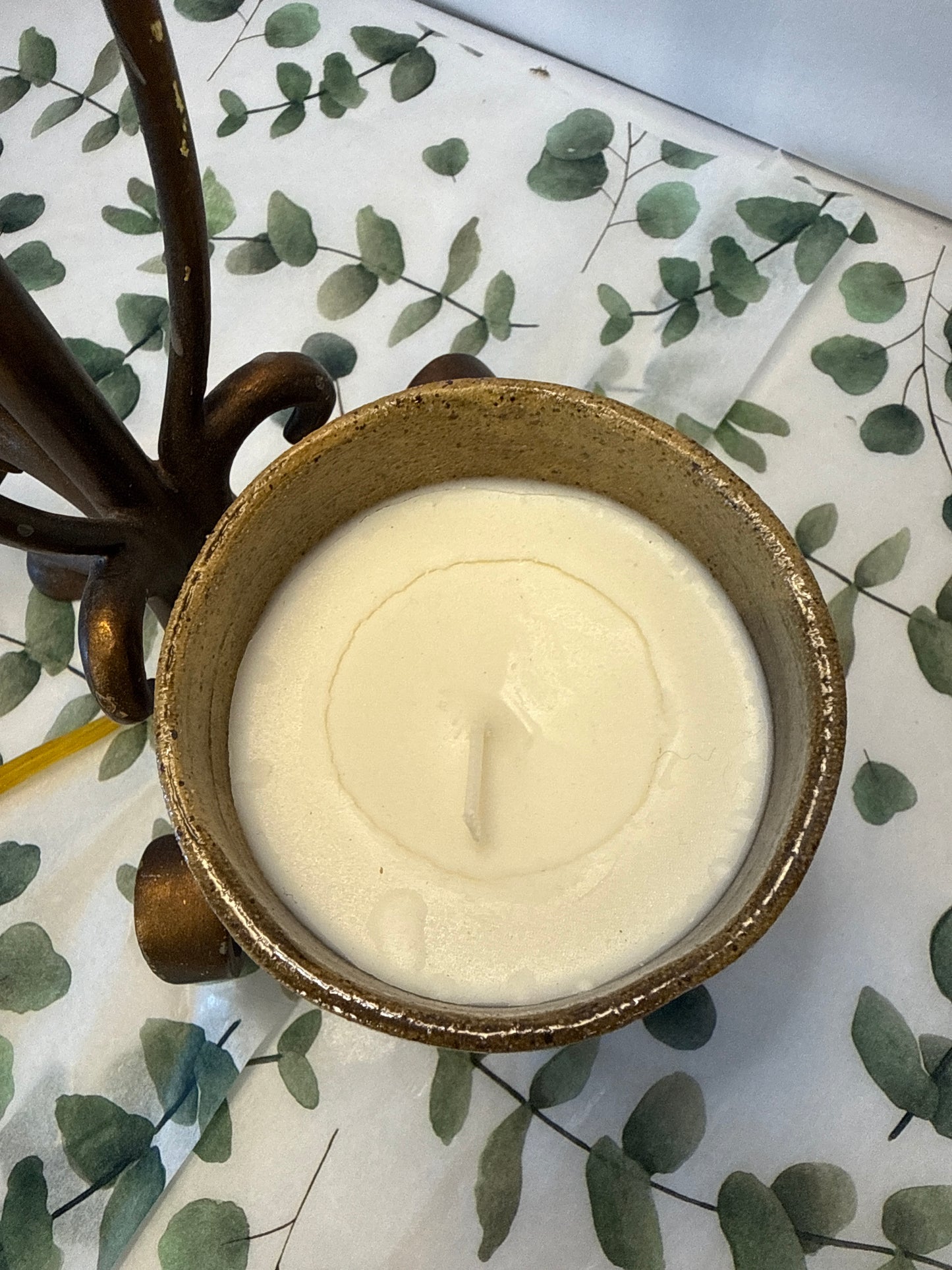 Dark brown light brown candle