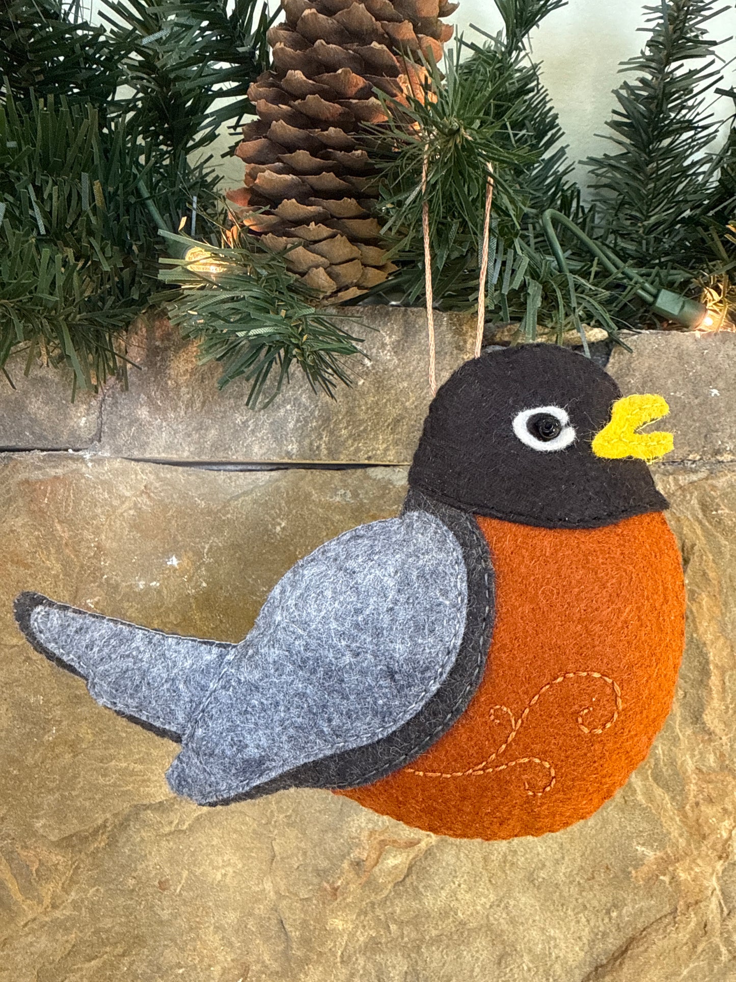 Felt Robin